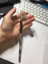 Load image into Gallery viewer, 18.5cm 100% Natural black white ink painting(水墨画) Xiu Jade (Serpentine) Hairpin AW65