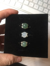 Load image into Gallery viewer, 100% natural type A icy watery green dark green four-prong jadeite jade ring group AA90