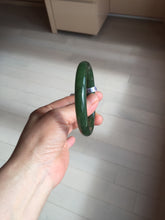 Load image into Gallery viewer, 53.3mm 100% Natural dark green/black round cut nephrite (碧玉) bangle HN98