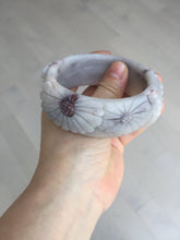 Load image into Gallery viewer, 58mm 100% natural white/gray/pink/brown/purple Quartzite (Shetaicui jade) carved flowers bangle XY111