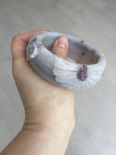 Load image into Gallery viewer, 58mm 100% natural white/gray/pink/brown/purple Quartzite (Shetaicui jade) carved flowers bangle XY111