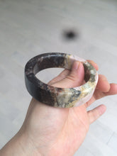 Load image into Gallery viewer, 55.2mm 100% natural pink/yellow/dark red/black time series(时光系列) Square style rose stone (Rhodonite)square bangle XY85