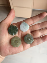 Load image into Gallery viewer, 100% natural type A light green dark green jadeite jade 3D the eight trigrams(Bagua,八卦) pendant group AX151