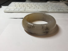 Load image into Gallery viewer, 61mm 100% natural beige/yellow/gary/brown with floating seaweeds chubby Quartzite (Shetaicui jade) bangle XY119