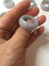 Load image into Gallery viewer, 100% natural type A light purple/green/white broad jadeite jade band ring thumb ring Pb42