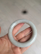 Load image into Gallery viewer, 56.4mm 100% Natural white/beige with floating dandelions chubby round cut nephrite jade bangle HT91