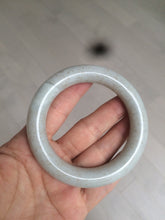 Load image into Gallery viewer, 56.4mm 100% Natural white/beige with floating dandelions chubby round cut nephrite jade bangle HT91