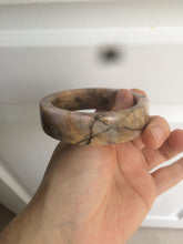 Load image into Gallery viewer, 54.9mm 100% natural pink/black time series(时光系列) rose stone (Rhodonite)square bangle XY83