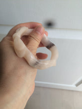 Load image into Gallery viewer, 56mm 100% natural light Pink/black Quartzite (Shetaicui jade) 3D carved Bow knot and wave bangle XY66