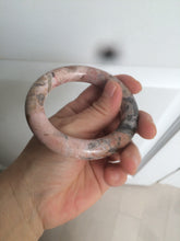 Load image into Gallery viewer, 54.9mm 100% natural red/pink/black chubby round cut rose stone (Rhodonite) bangle XY84