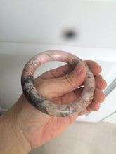 Load image into Gallery viewer, 54.9mm 100% natural red/pink/black chubby round cut rose stone (Rhodonite) bangle XY84