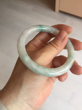 Load image into Gallery viewer, 55mm Certified type A 100% Natural sunny green/white round cut Jadeite bangle BN76