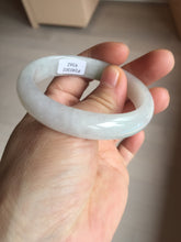 Load image into Gallery viewer, 47mm certified 100% natural Type A icy watery sunny green white oval jadeite jade bangle BP47-9362