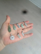 Load image into Gallery viewer, 100% Natural type A icy oily dark green Jadeite Jade seashell (福贝) pendant F146