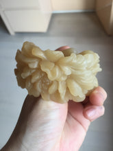 Load image into Gallery viewer, 55.3mm 100% natural yellow brown carved Peony and bow Quartzite (Shetaicui jade) bangle XY98