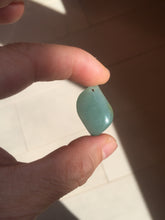 Load image into Gallery viewer, 100% natural type A Guatemala jadeite jade icy watery yellow green black Willow leaf pendant group BP63