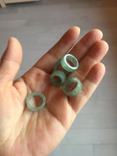 Load image into Gallery viewer, 14.3-17.3mm 100% natural type A icy watery light green jadeite jade band ring beads group BL10