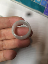 Load image into Gallery viewer, Size 8-9 100% natural type A sunny green/white (白底青) jadeite jade band ring AT98
