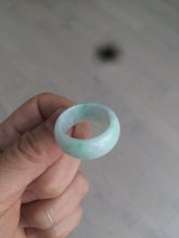 Load image into Gallery viewer, Size 8-9 100% natural type A sunny green/white (白底青) jadeite jade band ring AT98