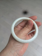 Load image into Gallery viewer, 56mm Certified type A 100% Natural green/yellow Jadeite bangle D122-8933