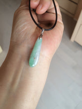 Load image into Gallery viewer, 100% natural type A light purple sunny green blessed melon(福瓜) Jadeite Jade pendant AC83