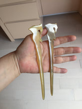 Load image into Gallery viewer, 100% Natural Buffalo Horn carved flowers/bamboo/Auspicious Clouds/love bird stick hairpin CB81 (Add-on item! not for sale individually)