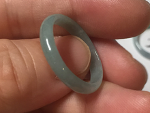 Load image into Gallery viewer, 15.9mm 5 1/4 100% natural type A icy watery green/blue icy watery Guatemala jadeite jade band ring group BP86