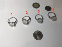 Load image into Gallery viewer, 100% Natural icy white clear ShuiMo Jade(水沫玉,foam of the water, quartzite) ring XY106