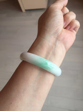 Load image into Gallery viewer, 53mm 100% natural certified sunny green/white(白底青) jadeite jade bangle BK81-5255