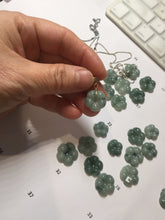 Load image into Gallery viewer, 100% Natural type A green gray with green floating flowers jadeite Forget-Me-Not(勿忘我) Flower Pendant group PA251