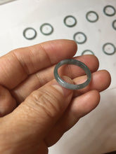 Load image into Gallery viewer, 18.1mm size 8 100% natural type A icy watery green/blue slim style Guatemala jadeite jade band ring group PE81