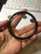 Load image into Gallery viewer, 54-64mm certified 100% Natural dark green black (青玉) slim round cut nephrite group Jade bangle HT106