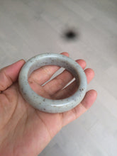 Load image into Gallery viewer, 52.8mm certified 100% Natural beige with black/brown flying dandelions Osmanthus fragrans cake nephrite Jade bangle HT56-5157