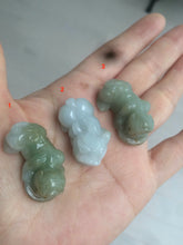 Load image into Gallery viewer, 100% natural type A jadeite jade green/white 3D PiXiu(貔貅) pendant/bracelet AE26