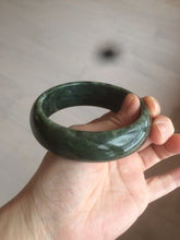 Load image into Gallery viewer, 60.5mm 100% Natural dark green/black nephrite Jade(碧玉) bangle HF17
