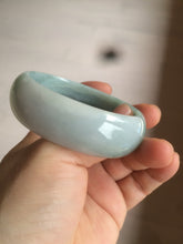 Load image into Gallery viewer, 53mm Certified type A 100% Natural light green/yellow/black broad style oval jadeite jade bangle X96-1036