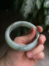 Load image into Gallery viewer, 58mm certified type A 100% Natural green/white jadeite jade bangle R87-1528