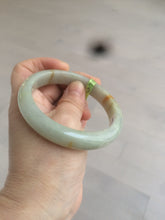 Load image into Gallery viewer, 58.5mm certified 100% natural green/yellow jadeite jade bangle AE44-8521