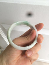 Load image into Gallery viewer, 53.5mm certified 100% natural Type A sunny green/white jadeite jade bangle X98-3760