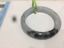 Load image into Gallery viewer, 58.5mm certificated Type A 100% Natural green/white Jadeite Jade bangle L86-1287