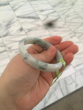 Load image into Gallery viewer, 53.9mm Certified Type A 100% Natural white/purple with green floating flowers Jadeite Jade bangle U71-2697