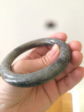 Load image into Gallery viewer, 54.9mm certified 100% Natural black/white nephrite(籽料青花) Sesame paste seed material round cut Jade bangle HF8-5534