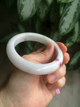 Load image into Gallery viewer, 58mm Certified Type A 100% Natural green/white Jadeite Jade bangle AB57-9281
