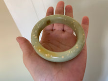 Load image into Gallery viewer, 53.1 mm 100% Natural yellow dots and green Xiu Jade (Serpentine) Chubby bangle T179