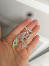 Load image into Gallery viewer, 100% natural icy watery sunny/purple jadeite jade Initial letter A pendant necklace Y124