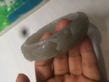 Load image into Gallery viewer, 63.6mm 100% natural light pale pink/gray Quartzite (Shetaicui jade) Phoenix and Peony bangle XY8