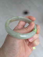 Load image into Gallery viewer, 54.7mm certified 100% natural type yellow/green jadeite jade bangle Z92-8520