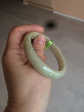 Load image into Gallery viewer, 52mm certified 100% natural Type A green/yellow oval jadeite jade bangle s39-8541