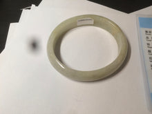 Load image into Gallery viewer, 52mm certified 100% natural Type A green/yellow oval jadeite jade bangle s39-8541