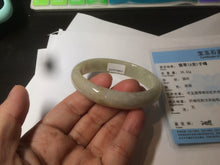 Load image into Gallery viewer, 52mm certified 100% natural Type A green/yellow oval jadeite jade bangle s39-8541